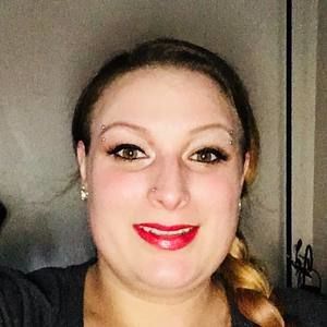 Meet your Posher, Cassandra